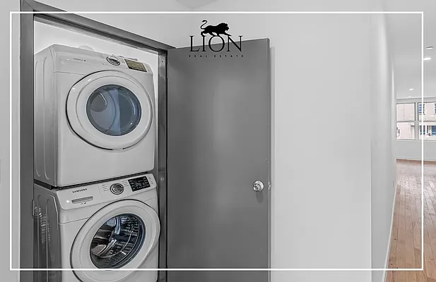 Rented by The Lion Real Estate | media 10