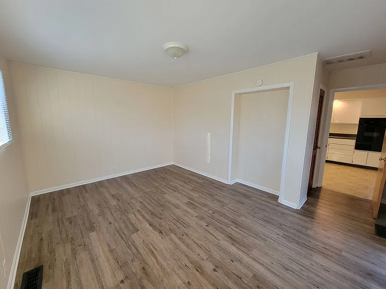 3125 Boynton Ave — Photo 13