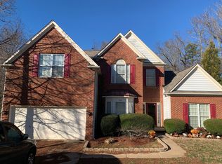 508 Clearbrook Rd, Matthews, NC 28105