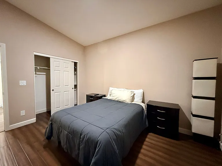 8565 Hogan Falls Cir — Photo 13