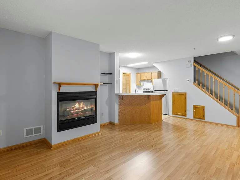 2230 Ranchview Ln N #90 — Photo 3