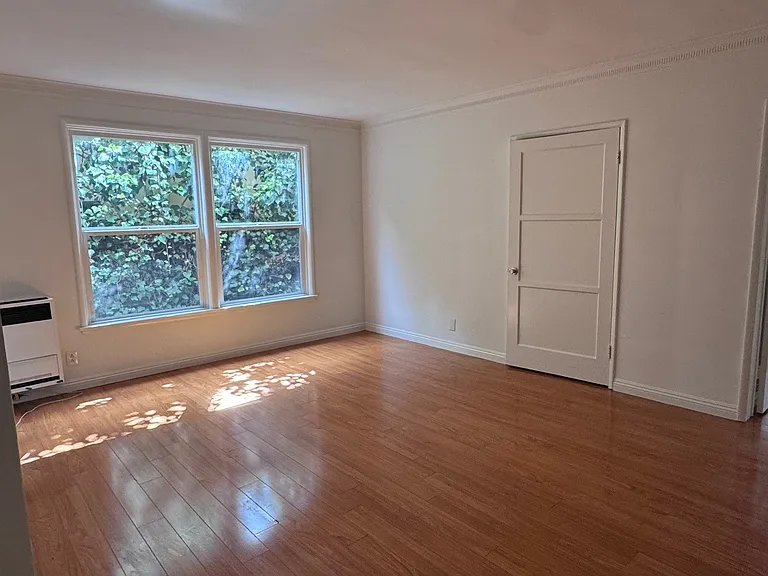 8017 Selma Ave — Photo 20