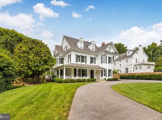 6208 Wisconsin Ave, Chevy Chase, MD 20815