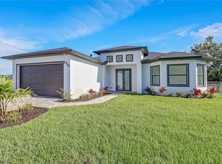 2710 18th St SW, Lehigh Acres, FL 33976