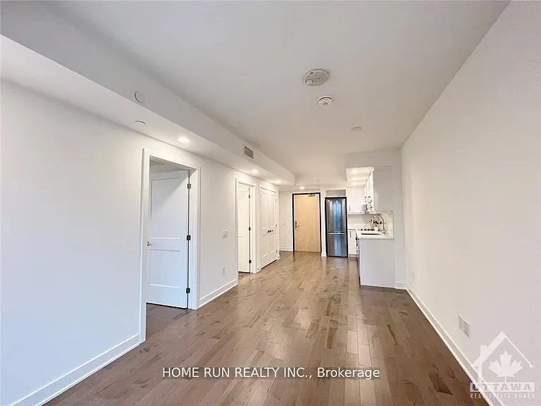 340 Queen St #1710 — Photo 10