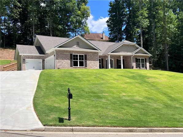 5852 Bay View Dr, Buford, GA 30518