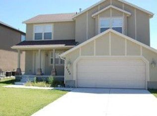 2044 E Lone Tree Pkwy, Eagle Mountain, UT 84005