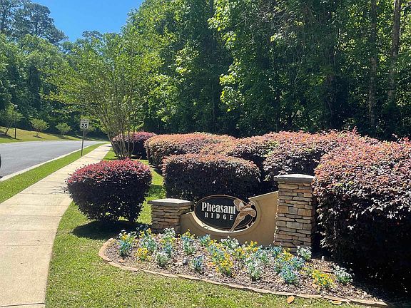 4th image of 3370 Lake Run Dr