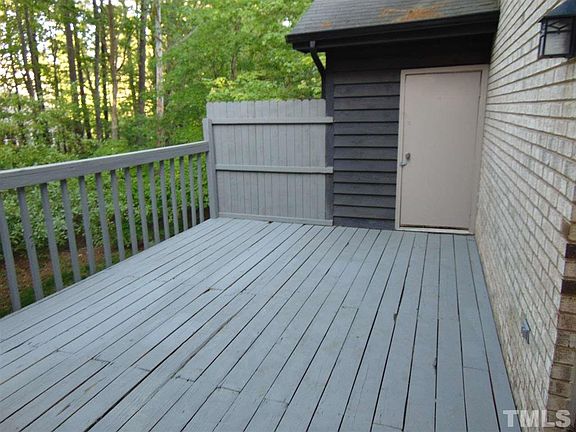 2nd image of 500 Woodcroft Pkwy #9C
