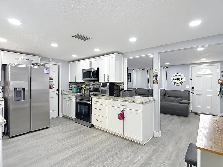 5913 Appletree Rd — Photo 19