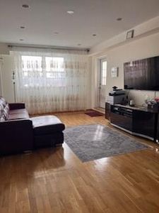 6214 24th Ave APT 5A, Brooklyn, NY, 11204