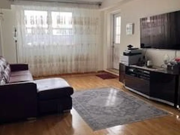 6214 24th Avenue 5A image 1 of 15
