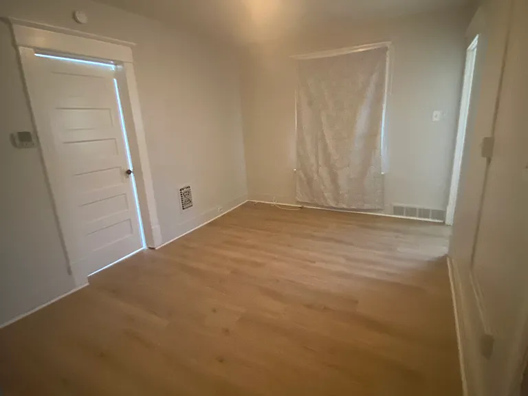432 4th St #2 — Photo 5