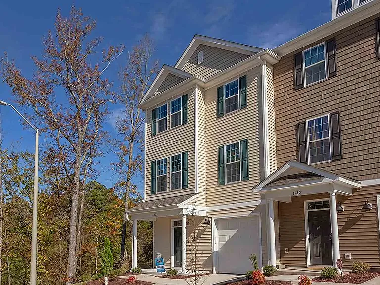 1122 Myers Point Dr — Photo 19