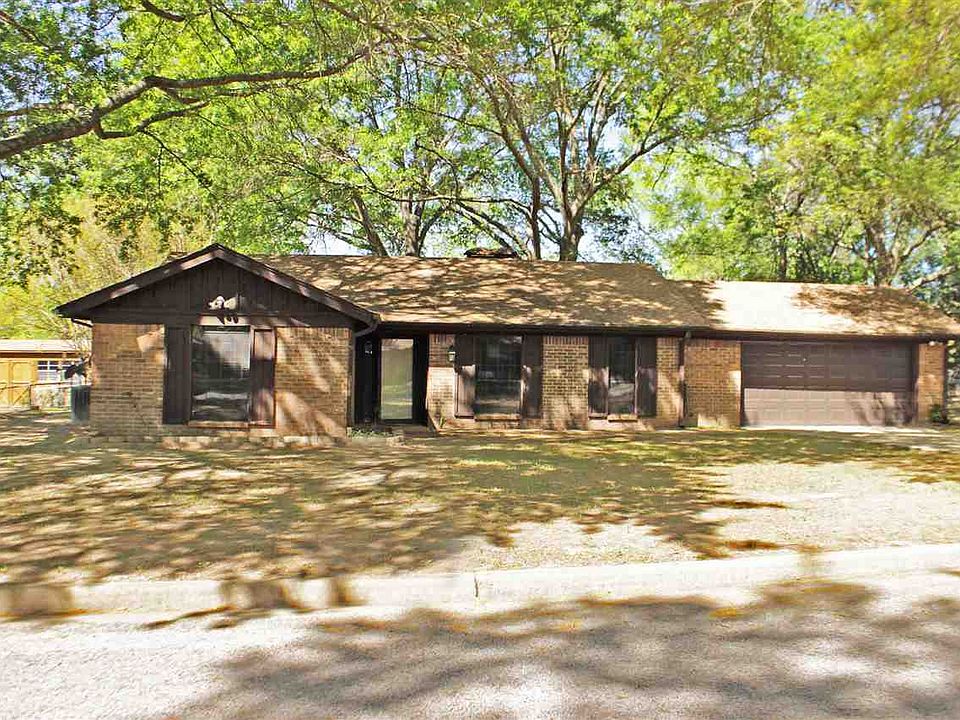 1st image of 104 Forest Creek Dr