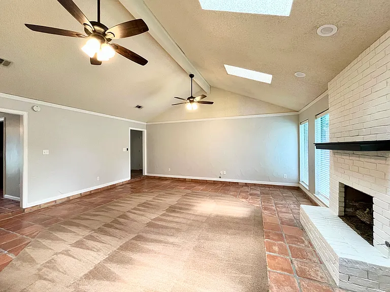 5008 Millsprings Dr — Photo 5
