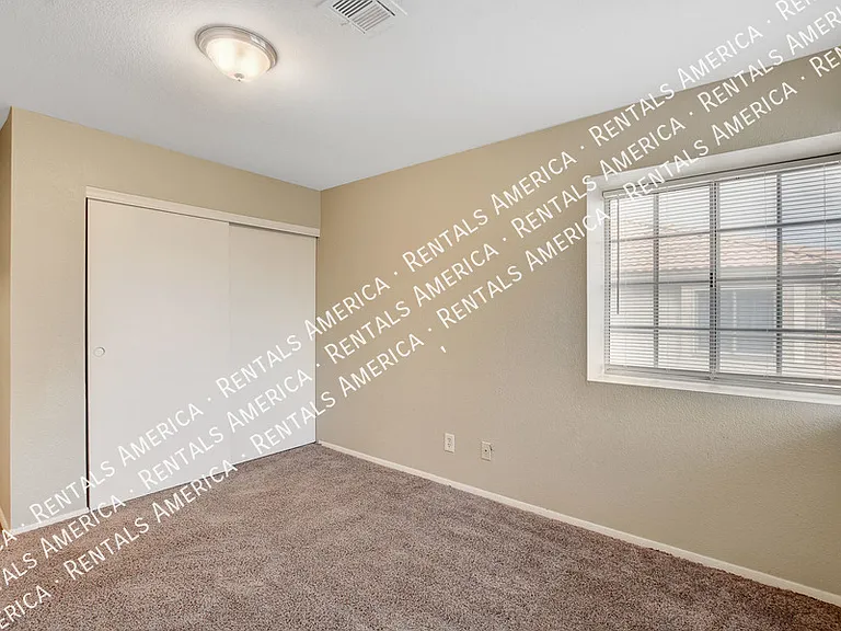 319 Simon Bolivar Dr — Photo 26