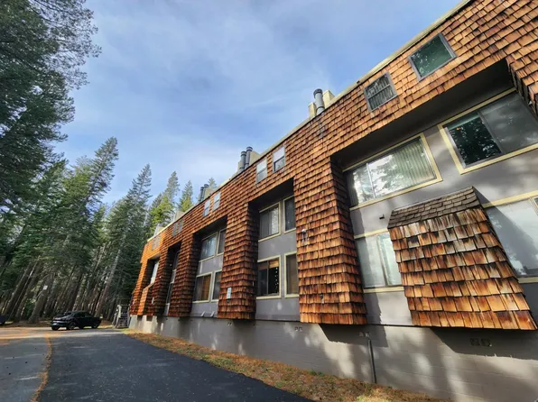 74 Bear Valley Rd, Arnold, CA 95223