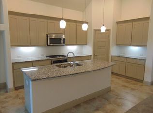 3012 Bella Lago Dr, Denton, TX 76210