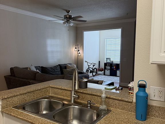 5th image of 1300 Eastern Pecan Pl #1-107