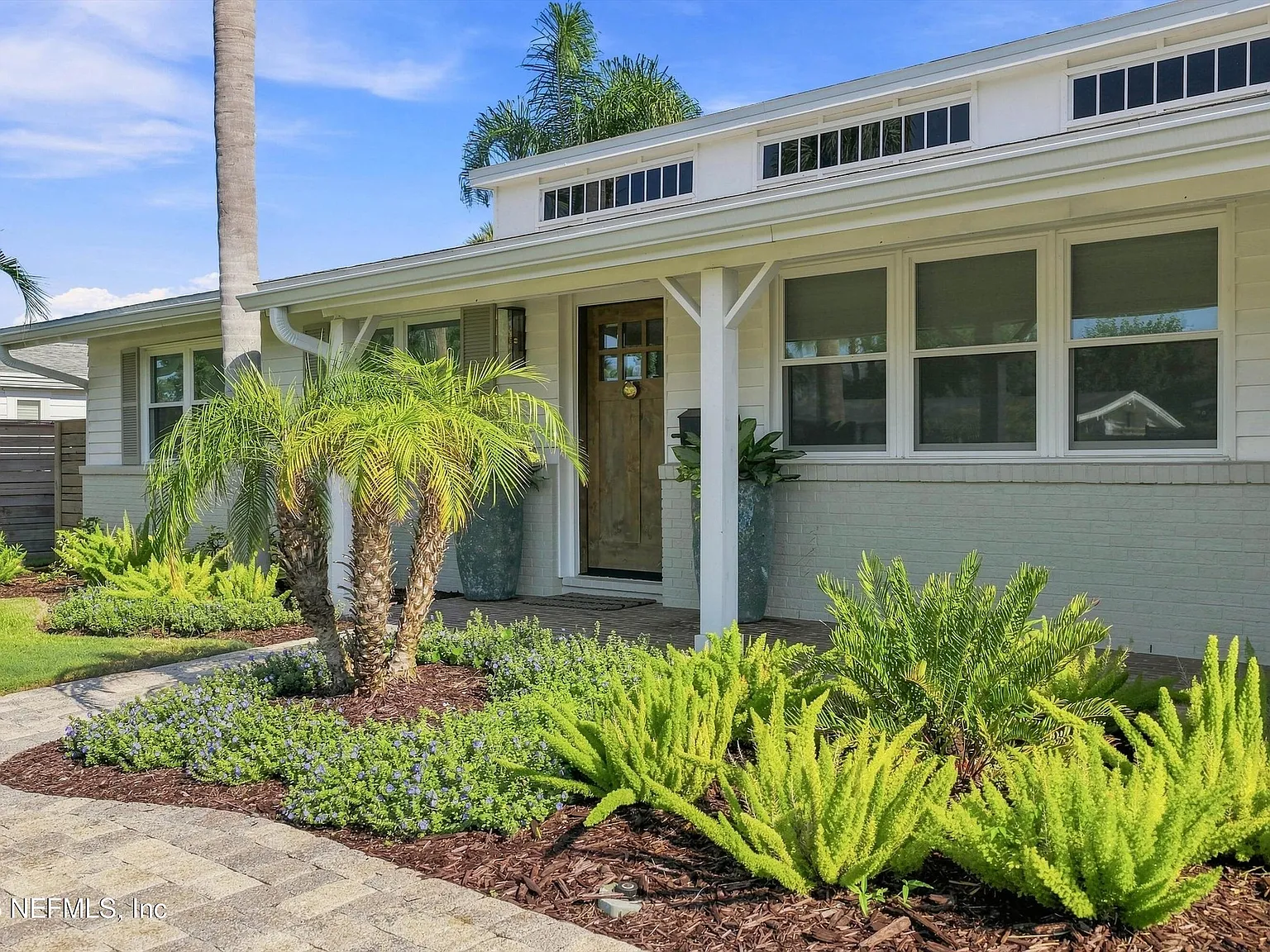 4 bed, 4.0 bath, 1971 sqft, $8,000 — Photo 3