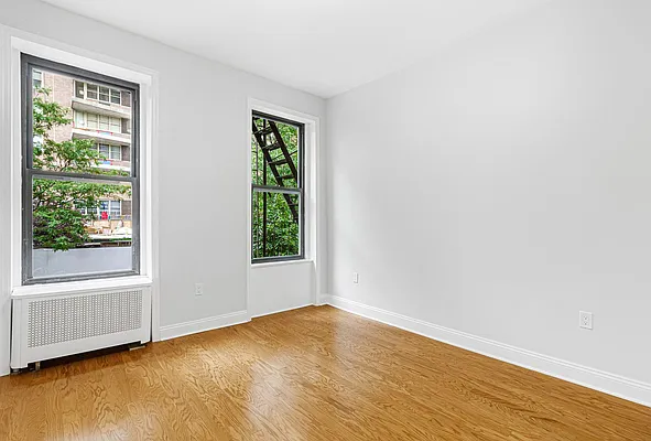 Rented by PREX Realty Corp | media 16