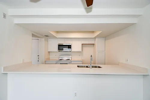 2824 S Bartell Dr #311 Photo 1