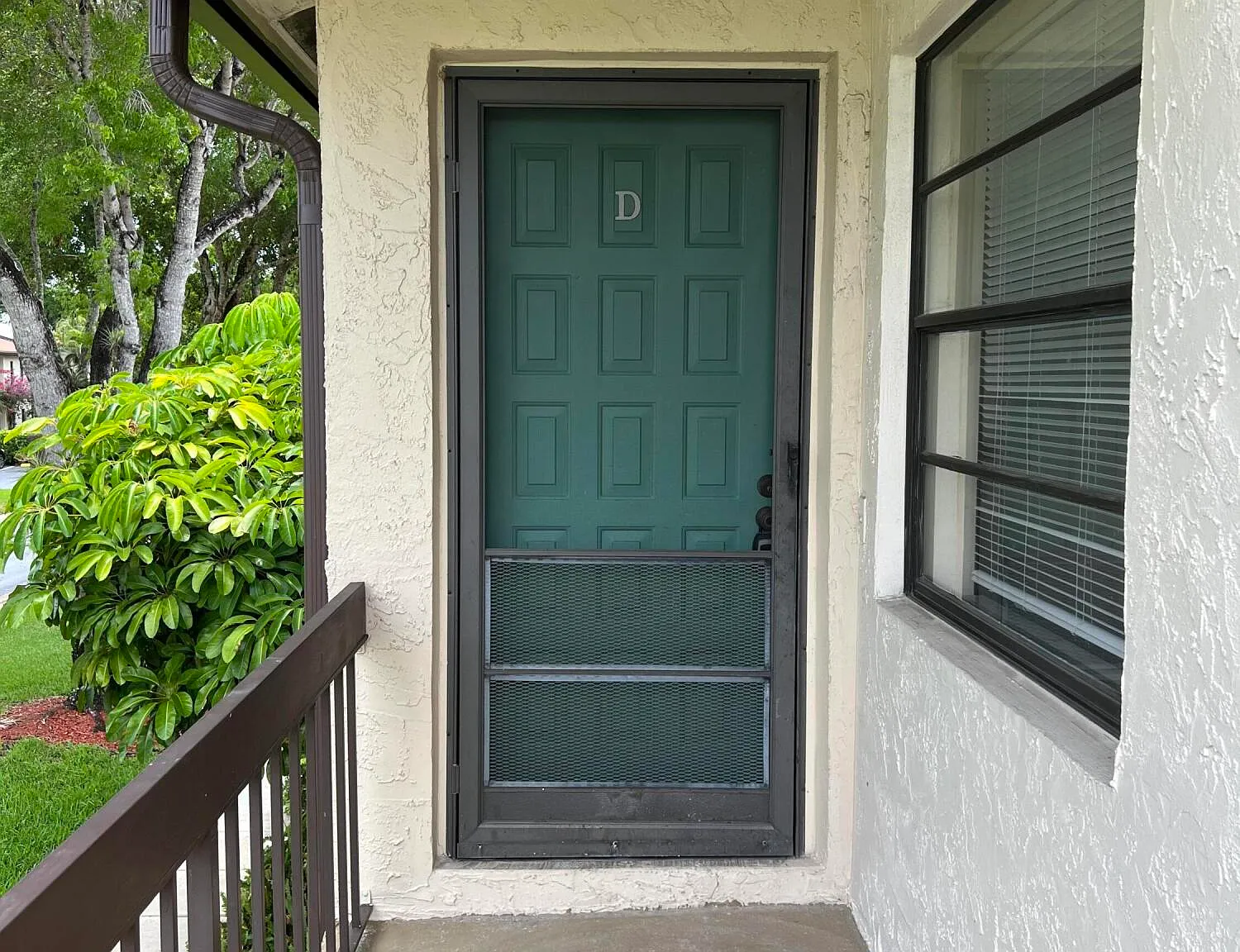 2 bed, 2.0 bath, 1216 sqft, $2,350 — Photo 3