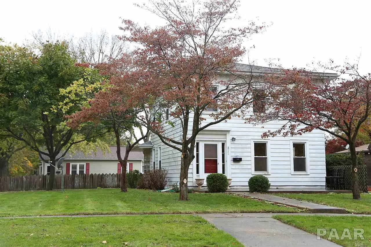 404 S Darst St photo 1