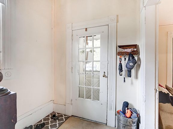 2nd image of 86 E Lincoln St