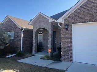 2830 Plateau Dr, Conway, AR 72032