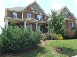 2412 Fisk Falls Dr, Braselton, GA