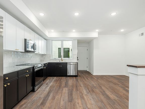 2nd image of 608 S American St #1