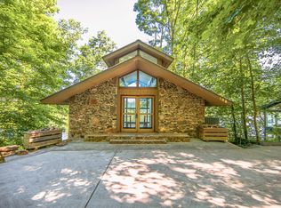 186 Sportsman Club Rd, Harriman, TN 37748