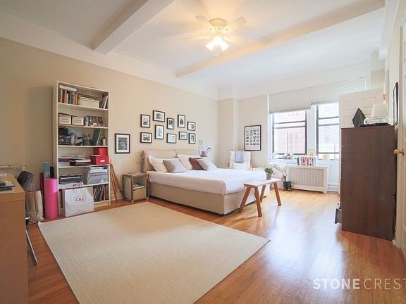3rd image of 168 W 86th St #2F