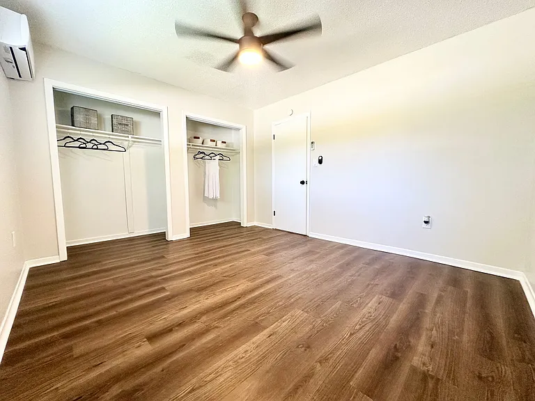 1700 Van Ness St — Photo 22