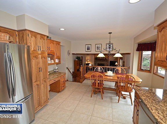 5th image of 17406 Queen Ann Ln