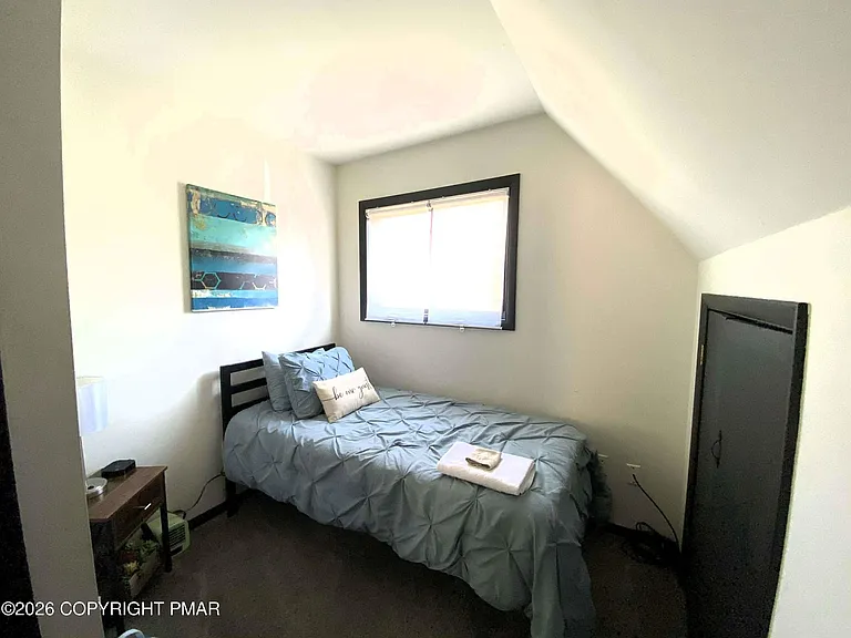 9026 Idlewild Dr — Photo 14