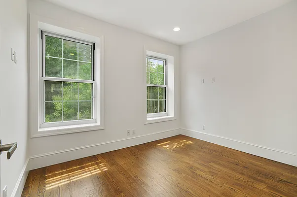 Rented by Halstead Real Estate | media 27