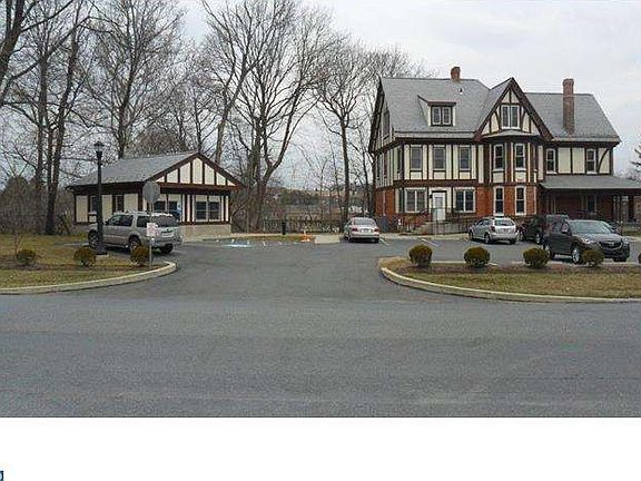 2nd image of 70 Werner St