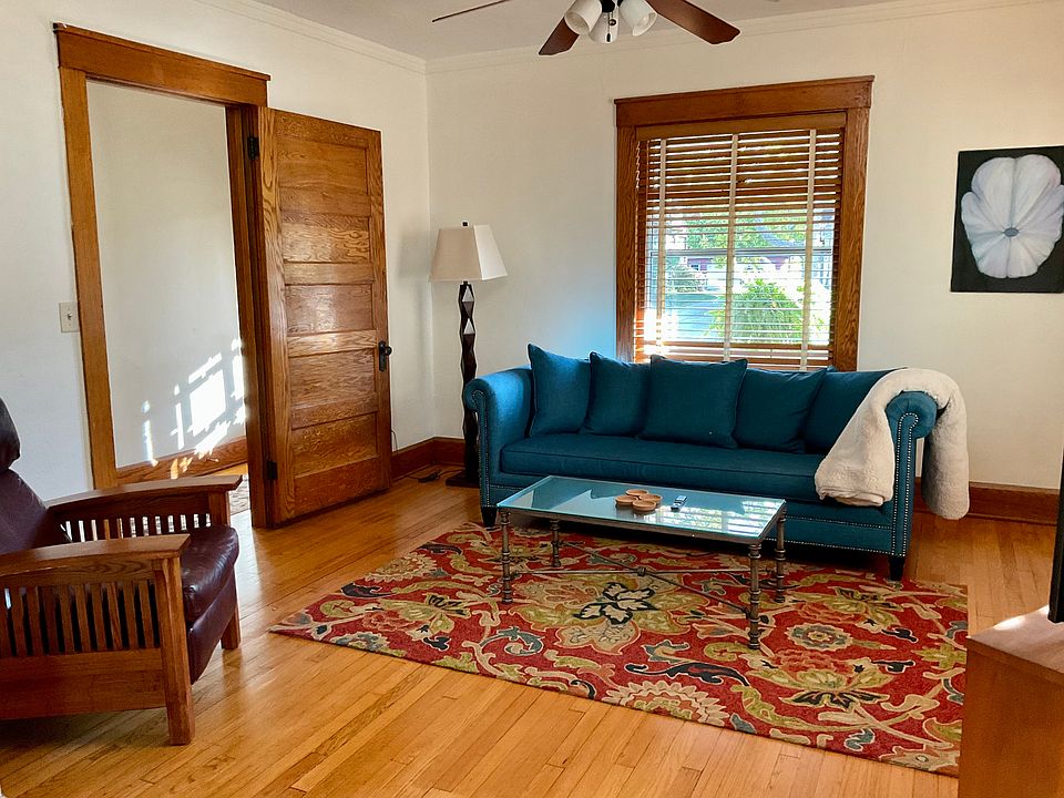 1st image of 207 S Prospect St #1