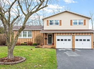 306 Charlane Pkwy, North Syracuse, NY 13212