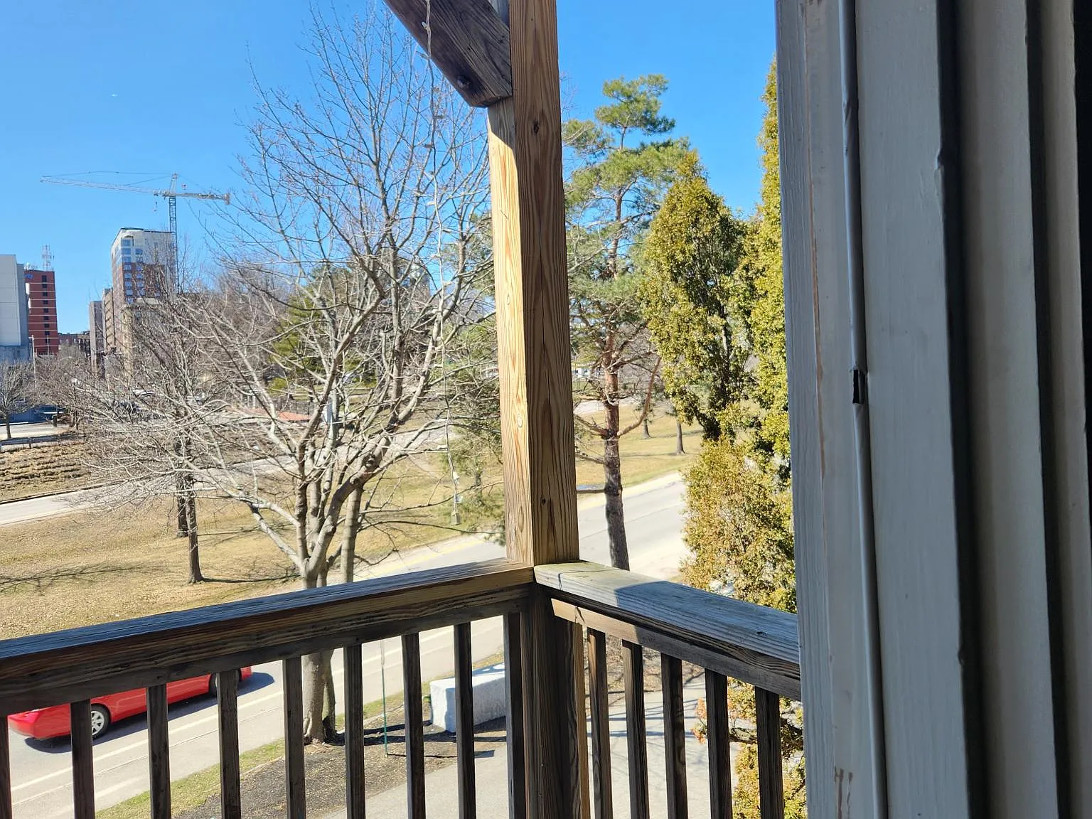2 bed, 900 sqft, $3,000 — Photo 3