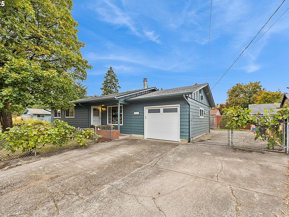 4th image of 5035 SE Mason Ln