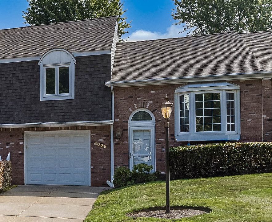 1st image of 3229 Georgian Ct
