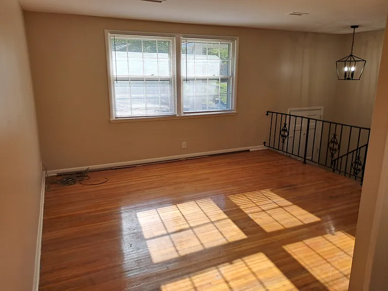 3729 Faulkner Dr — Photo 3