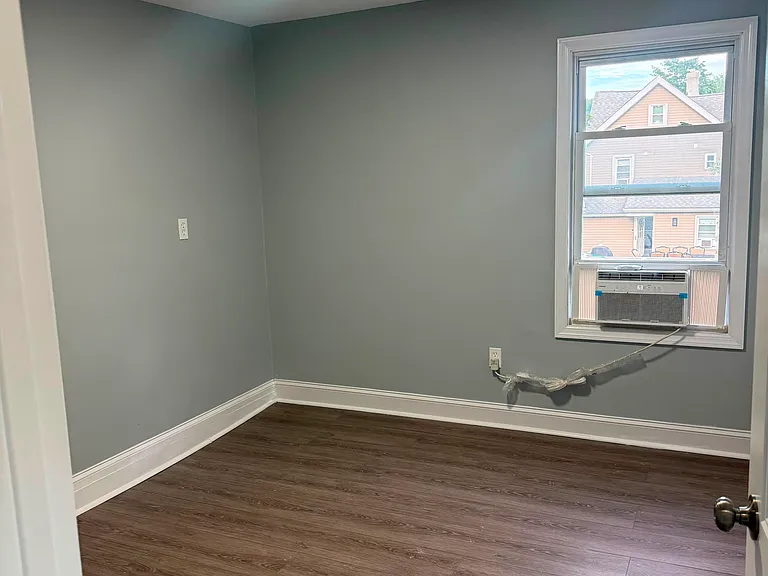 542 Ringwood Ave #A — Photo 10