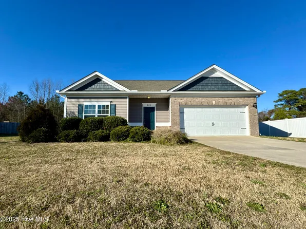 228 Timberline Oak Drive, Goldsboro, NC 27534