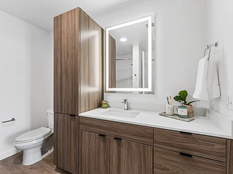 1x1 Bathroom