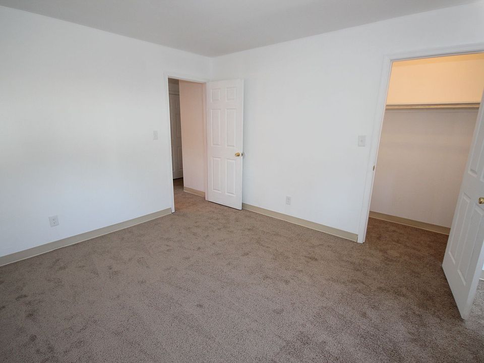 HOLLY CIRCLE TOWNHOUSES LLC 686 Holly Cir Aberdeen MD Zillow